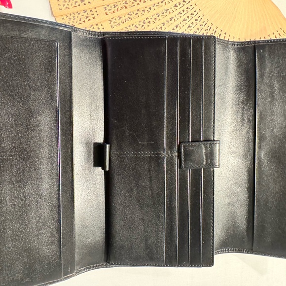 Vintage Coach Black Leather Clutch Wallet - Picture 15 of 16